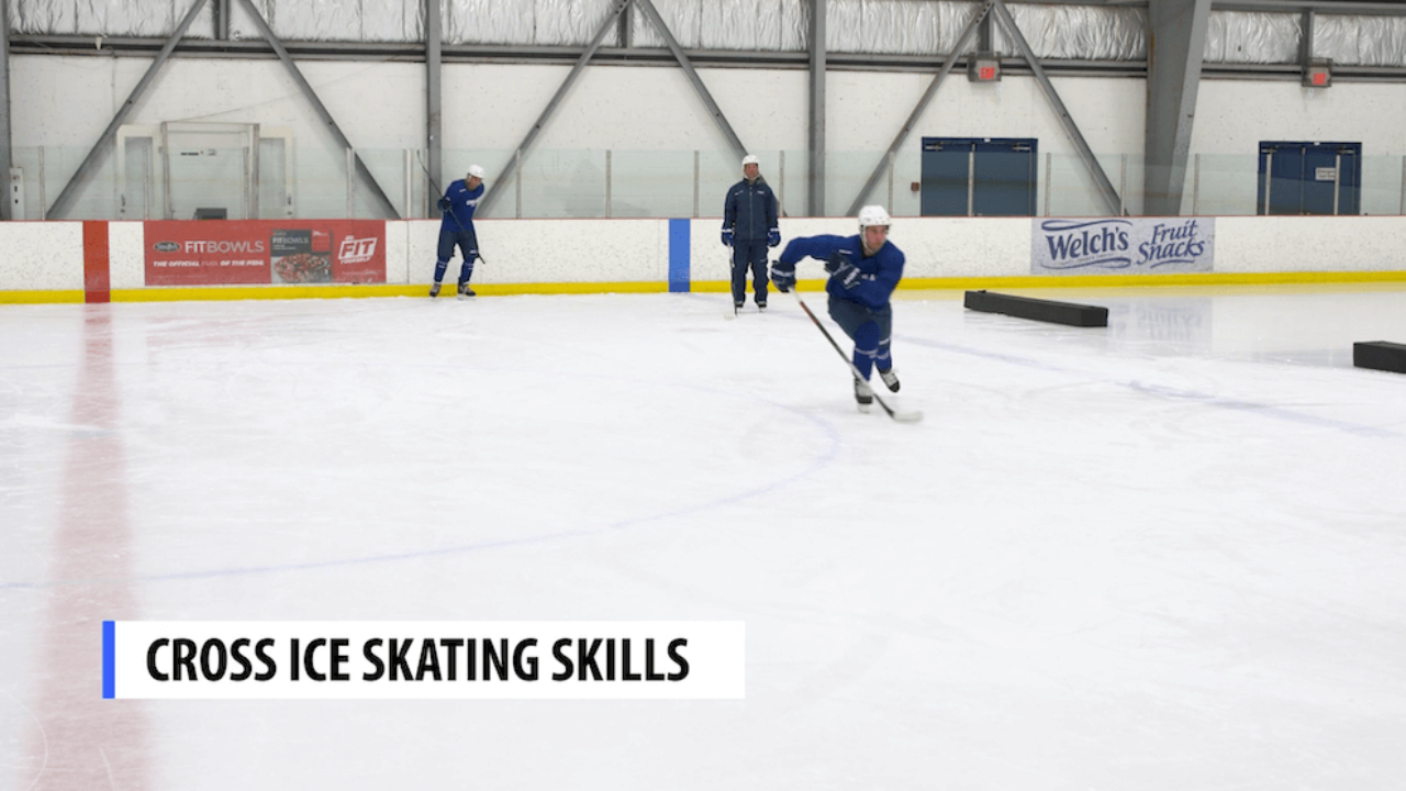 Cross Ice Skating - Forward Stride